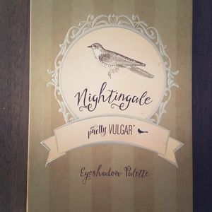 Eyeshadow palette